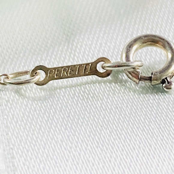 Tiffany & Co infinity cross Elsa Peretti.925 sterling silver 16” box - Picture 6 of 8